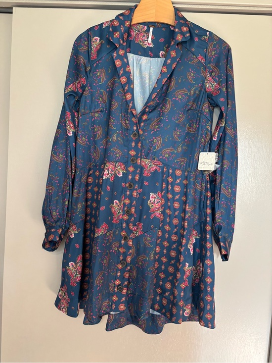 Free People Dresses & Skirts - NWT Free People Paisley Button-Front Mini Dress with Pink Accents size XS